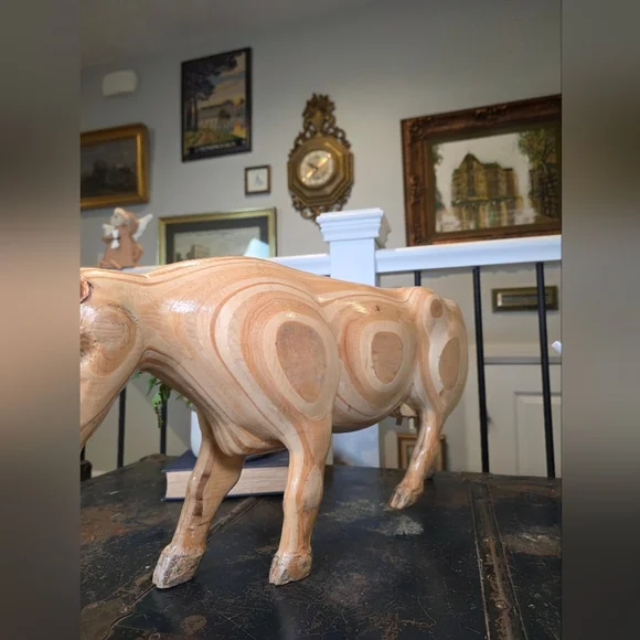 Large Vtg Carved Wooden Bull Figurine | Mid-Century Modern Wood Cow Statue - Picture 10 of 12